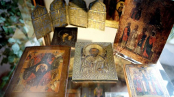 Ikony prezentowane na wystawie w Muzeum – Kamienicy Orsettich w Jarosławiu. Fot. PAP/D. Delmanowicz