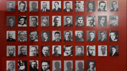 Zdjęcia portretowe obrońców Poczty Polskiej z 1939r., zaprezentowane w Muzeum Poczty Polskiej w Gdańsku. 10.2017. Fot. PAP/A. Warżawa
