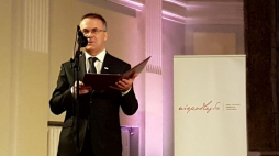 Wiceminister kultury i dziedzictwa narodowego Jarosław Sellin na koncercie galowym Międzynarodowego Konkursu Chopinowskiego. Tallinn. 04.02.2018. Fot. Dawid Krupej/MKiDN