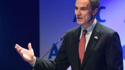  Ambasador USA w Polsce Paul W. Jones. Fot. PAP/R. Pietruszka