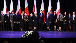 Spotkanie prezydenta Andrzeja Dudy z przedstawicielami Polaków na Litwie połączone z ceremonią wręczenia odznaczeń państwowych w Domu Kultury Polskiej w Wilnie. Fot. PAP/L. Szymański