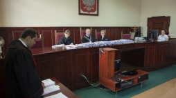 Proces byłego komendanta Milicji Obywatelskiej w Wałbrzychu Leszka L. przed Sądem Rejonowym. Wałbrzych, 13.06.2017. Fot. PAP/A. Koźmiński