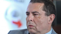  Spotkanie polskiej delegacji i przedstawicieli Izraela ma przełamać "wymianę wzajemnych ciosów" i stworzyć instytucjonalne podstawy do badania wspólnej przeszłości - powiedział we wtorek członek zespołu ds. dialogu prawno-historycznego z Izraelem, Bronisław Wildstein. Fot. PAP/R. Guz