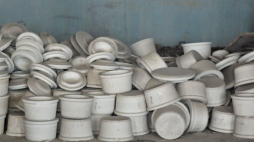 "Skazitelność. O fabrykach porcelany" 