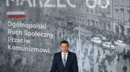 Premier RP Mateusz Morawiecki podczas debaty pt. „Marzec ’68 Ogólnopolski Ruch Społeczny Przeciw Komunizmowi” w ramach obchodów 50. rocznicy Marca ‘68 w Warszawie, 7 bm. Fot. PAP/R. Pietruszka