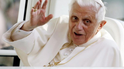 Papież Benedykt XVI. Fot. PAP/EPA