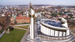 Sanktuarium Bożego Miłosierdzia. Fot. PAP/D. Radzimierski