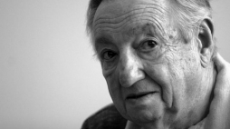 Marek Edelman. Fot. PAP/T. Gzell