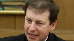 Ks. Paweł Rytel-Andrianik. Fot. PAP/L. Szymański