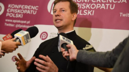 Ks. Paweł Rytel-Andrianik. Fot. PAP/B. Zborowski