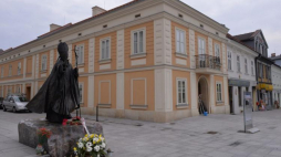 Muzeum Dom Rodzinny Jana Pawła II w Wadowicach. Fot. PAP/J. Bednarczyk