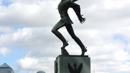 Pomnik Katyński. Źródło: Wikimedia Commons