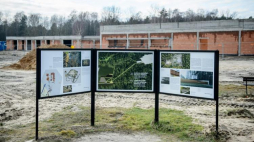Zakończenie pierwszego etapu budowy budynku muzealnego w Miejscu Pamięci powstającym na terenie byłego niemieckiego obozu zagłady w Sobiborze, grudzień 2017 rok. Fot. PAP/W. Pacewicz