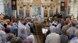Uroczystość ku czci św. Mikołaja w katedrze prawosławnej w Białymstoku. Fot. PAP/A. Reszko