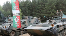 VIII Piknik Militarny Misja Wschód w Ogrodniczkach. Fot. PAP/A. Reszko 