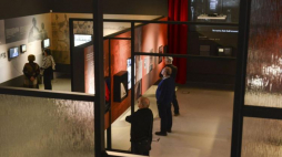 Wystawa "Obcy w domu. Wokół Marca'68" w Muzeum Historii Żydów Polskich POLIN w Warszawie. Fot. PAP/J. Kamiński