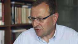 Prof. Antoni Dudek. Źródło: Serwis Wideo PAP