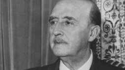 Gen. Francisco Franco. Fot. PAP/CAF
