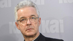 Delegat KEP ds. Duszpasterstwa Emigracji Polskiej bp Wiesław Lechowicz. Fot. PAP/R. Pietruszka