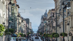 Ulica Piotrkowska w Łodzi. Fot. PAP/G. Michałowski