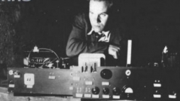 Powstańcza radiostacja "Błyskawica". Na zdjęciu Antoni Ziębik. Źródło: NAC