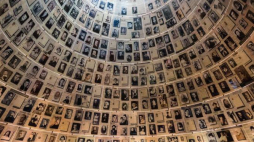 Yad Vashem - Instytut Pamięci Męczenników i Bohaterów Holocaustu w Jerozolimie. Fot. PAP/A. Guz