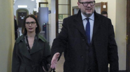 Prezydent Gdańska Paweł Adamowicz i rzecznik prasowy prezydenta Gdańska Magdalena Skorupka-Kaczmarek. Fot. PAP/R. Jocher