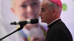 Bp Marian Florczyk. Fot. PAP/B. Zborowski