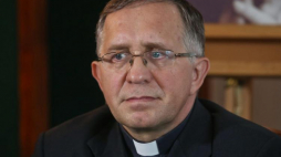 Ks. prof. dr hab. Józef Naumowicz. Fot. PAP/R. Guz