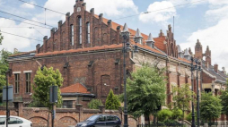 Gmach PTG Sokół, ulica Marszałka Józefa Piłsudskiego w Krakowie Fot. PAP/J. Ochoński