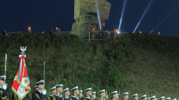 Gdańsk, 01.09.2015. Uroczystości pod pomnikiem Obrońców Wybrzeża na Westerplatte, upamiętniające 76. rocznicę wybuchu II wojny światowej. Fot. PAP/P. Wittman