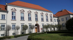 II Liceum Ogólnokształcące im. Stefana Batorego w Warszawie. PAP/L. Szymański