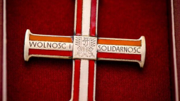 Krzyż Wolności i Solidarności. Fot. PAP/T. Żmijewski