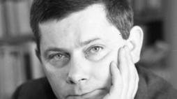 Zbigniew Herbert. Fot. PAP/M. Langda