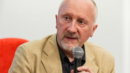 Zbigniew Machej, laureat nagrody „Literatury na Świecie” 2017. Źródło: www.commons.wikimedia.org