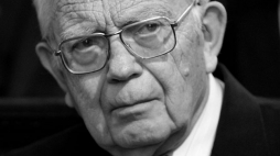 Prof. Jerzy Wyrozumski. Fot. PAP/J. Bednarczyk