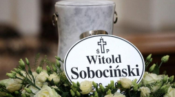 Warszawa, 27.11.2018. Uroczystości pogrzebowe operatora filmowego Witolda Sobocińskiego w kościele Wizytek. Fot. PAP/T. Gzell