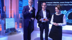 Minister przedsiębiorczości i technologii Jadwiga Emilewicz (P), dyrektor Muzeum Historii Polski Robert Kostro (L) i Jean-Francois Fallacher (C) z Orange Polska podczas debaty "Przedsiębiorczość, technologie, rozwój: Polsko, 100 lat". Fot. PAP/T. Gzell