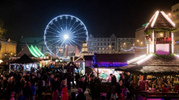 Jarmark bożonarodzeniowy „Betlejem Poznańskie” na Placu Wolności w Poznaniu. 17.11.2018. Fot. PAP/J. Kaczmarczyk