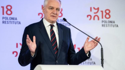 Wicepremier, minister nauki i szkolnictwa wyższego Jarosław Gowin podczas konferencji z cyklu Polonia Restituta "Kultura i Tożsamość" w Lublinie.  PAP/W. Pacewicz