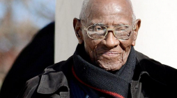 Richard Overton 2013 r. Fot. PAP/EPA