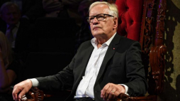 Andrzej Seweryn podczas uroczystego wręczenia mu honorowej nagrody Kowadła. Kraków, 10.09.2018.  PAP/J. Bednarczyk