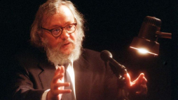 Twórca Teatru Laboratorium, reżyser Jerzy Grotowski. Wrocław 03.03.1997. Fot. PAP/A. Hawałej
