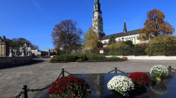 Klasztor jasnogórski. 2015 r. Fot. PAP/W. Deska