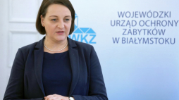 Magdalena Gawin podczas sympozjum "Pomniki Niepodległości". Fot. PAP/A. Reszko