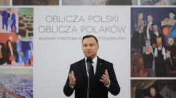Warszawa, 19.02.2019. Prezydent Andrzej Duda przemawia podczas wernisażu wystawy malarstwa „Oblicza Polski - oblicza Polaków”, w Pałacu Prezydenckim w Warszawie. PAP/J. Kamiński