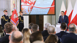 Prof. Jan Żaryn podczas uroczystego otwarcia konferencji naukowej "Fundamenty Niepodległej. Sejm Ustawodawczy (1919-1922)" w Sejmie. Fot. PAP/L. Szymański