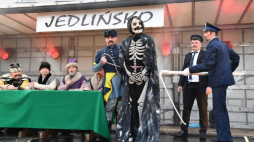 Widowisko ludowe "Ścięcie Śmierci". Fot. PAP/P. Polak