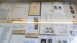 Zdjęcie z wystawy poświęconej działalności Grupy Berneńskiej. Fot. PAP/EPA/M. Trezzini