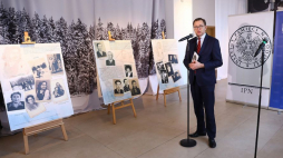 Prezes Instytutu Pamięci Narodowej Jarosław Szarek podczas konferencji prasowej nt. obchodów Narodowego Dnia Pamięci Polaków ratujących Żydów pod okupacją niemiecką. Fot. PAP/R. Guz